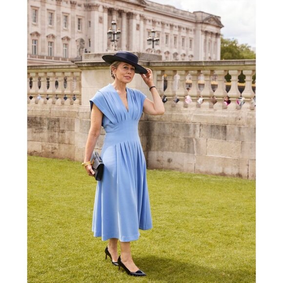 The Fold London Tivoli Midi Dress Light Cornflower Blue Crepe Size 4 - Picture 1 of 11